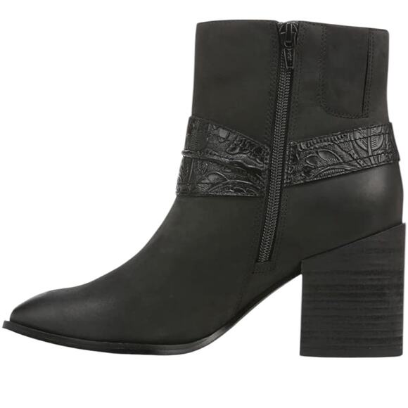 NWOT Vionic Vienne Carnelia Over the Ankle Black Boots Sz 9 - Picture 2 of 11